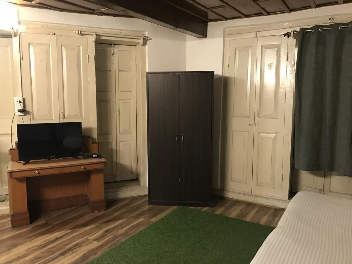 Hotel Skylark Nainital Bilik gambar